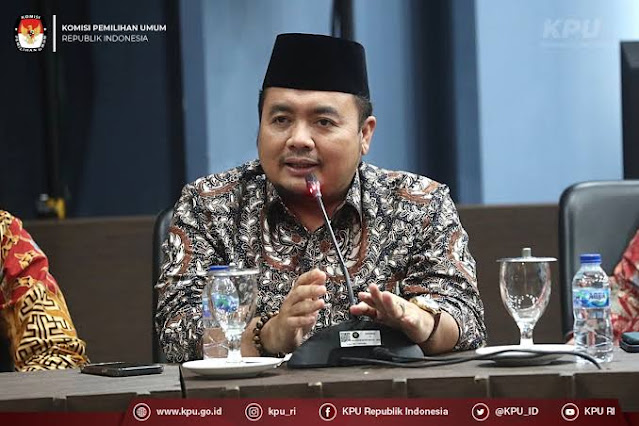 Anggota KPU Mochammad Afifuddin hadir secara daring menjadi narasumber pada Rakernis Gelombang 2 Persiapan Penyelesaian Sengketa Proses Pemilu pada Pemilu Tahun 2024 yang diadakan Bawaslu RI
